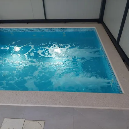 Unique - Garden With Private Heated Massage Pool Only For