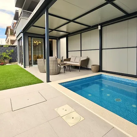 Unique - Garden With Private Heated Massage Pool Only For Appartamento *