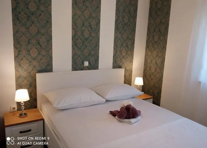 Unique - Garden With Private Heated Massage Pool Only For *