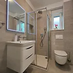Daire Unique - Garden With Private Heated Massage Pool Only For