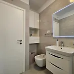 Daire Unique - Garden With Private Heated Massage Pool Only For *